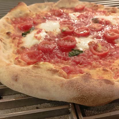 Margherita con pomodorini